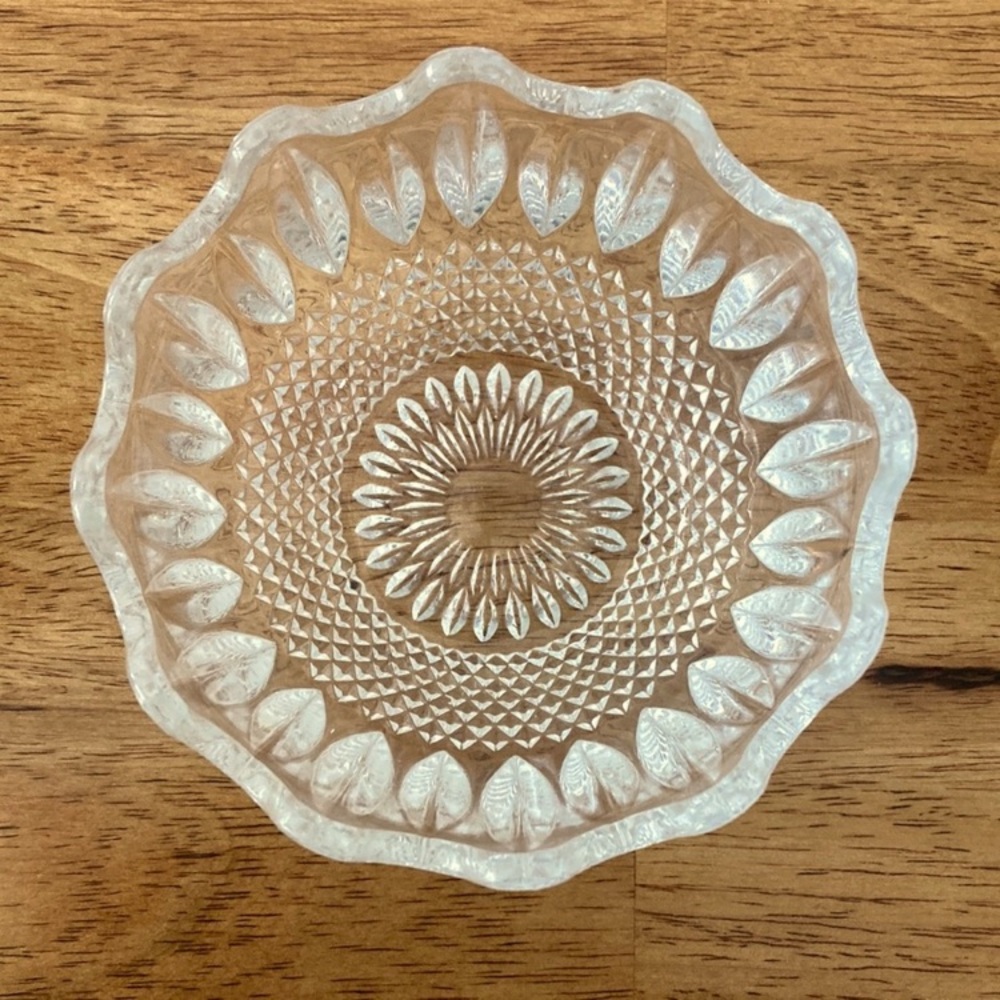 Crystal bowl/candle holder/lamp base - Picture 2 of 4